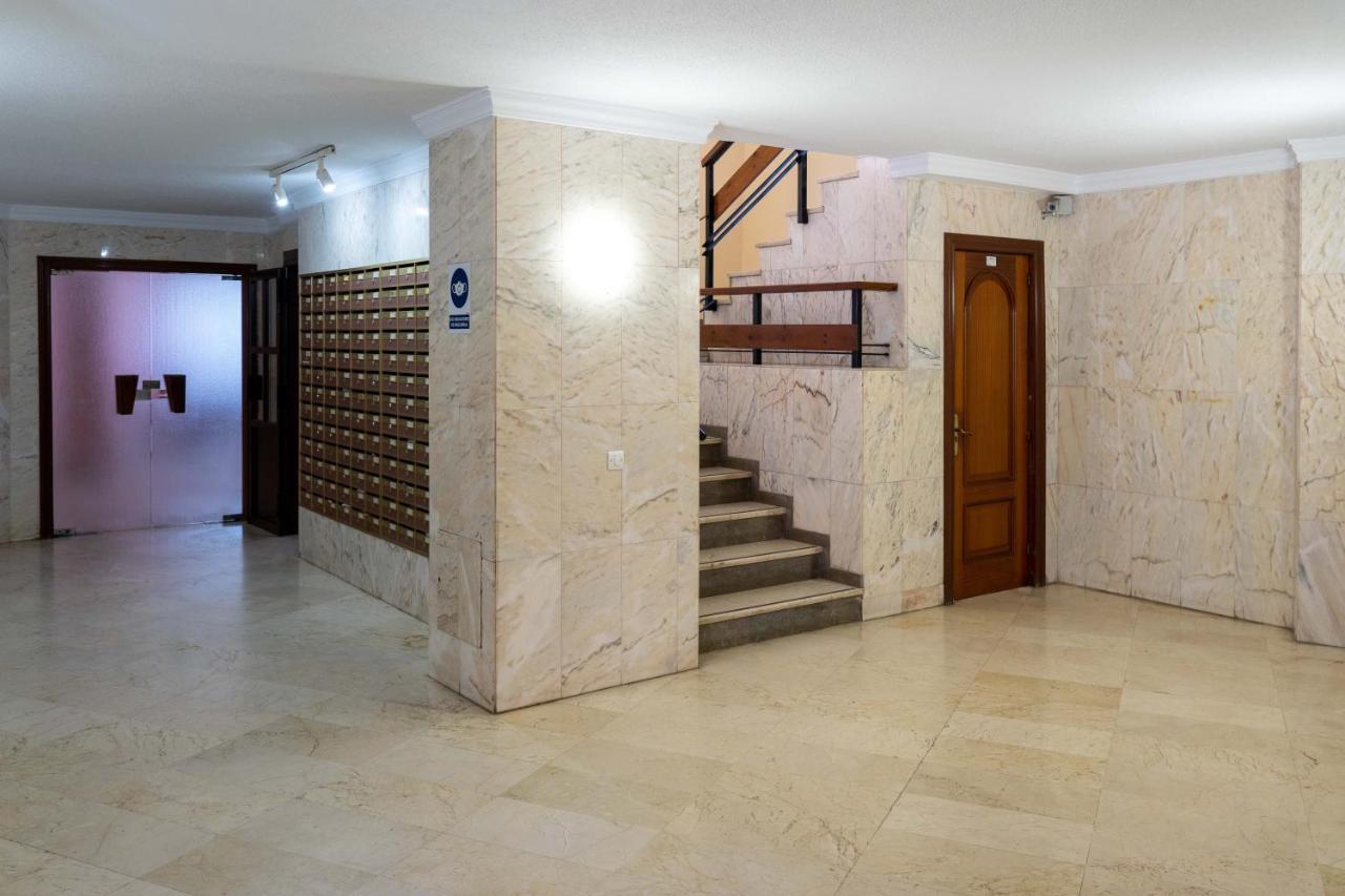 Apartamento Benalmadena Puerto Marina Apartment Exterior photo